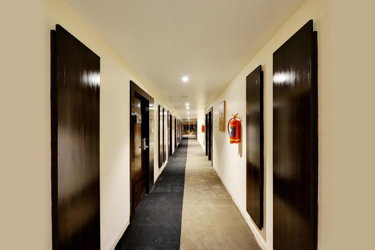 Mastiff Select Gulbarga Hotel กุลบาร์กา ภายนอก รูปภาพ